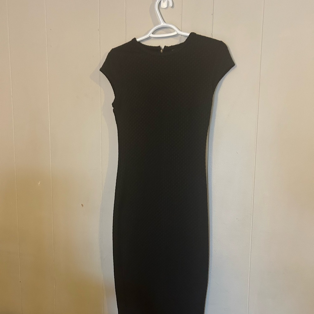BZara Collection Black Textured Midi Bodycon Dress Cap Sleeve
